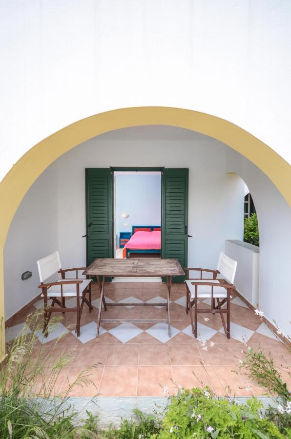 Hotel Fanis 2* Agia Anna (Naxos)