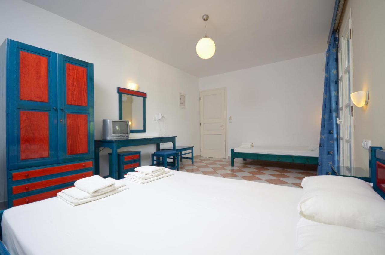 Fanis Hotel