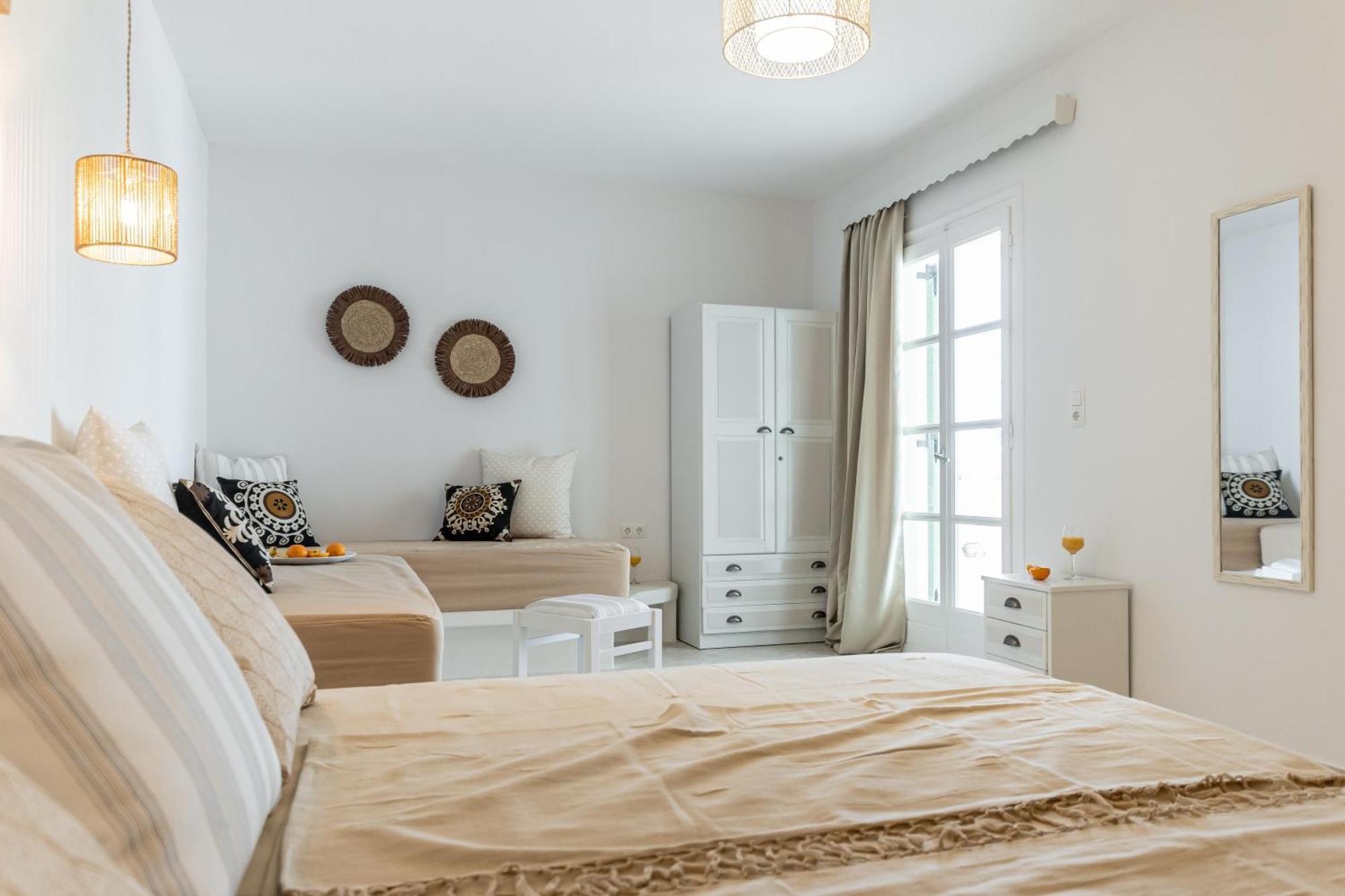Fanis Hotel